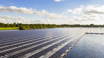 Drijvende zonnepanelen op Lippe Gabriëlsplas