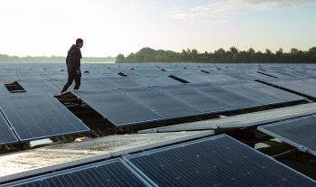 Drijvend zonnepark zandwinplas
