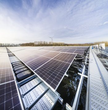 Drijvend zonnepark Hattemerbroek