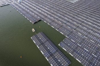 Hattemerbroek zon op water